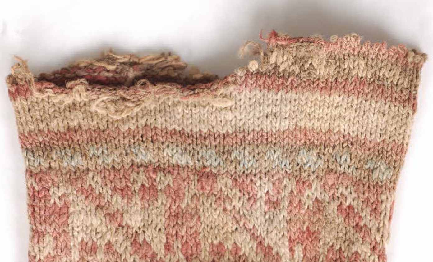 stranded colorwork from Qasr Ibrim dating to 11th or 12th century